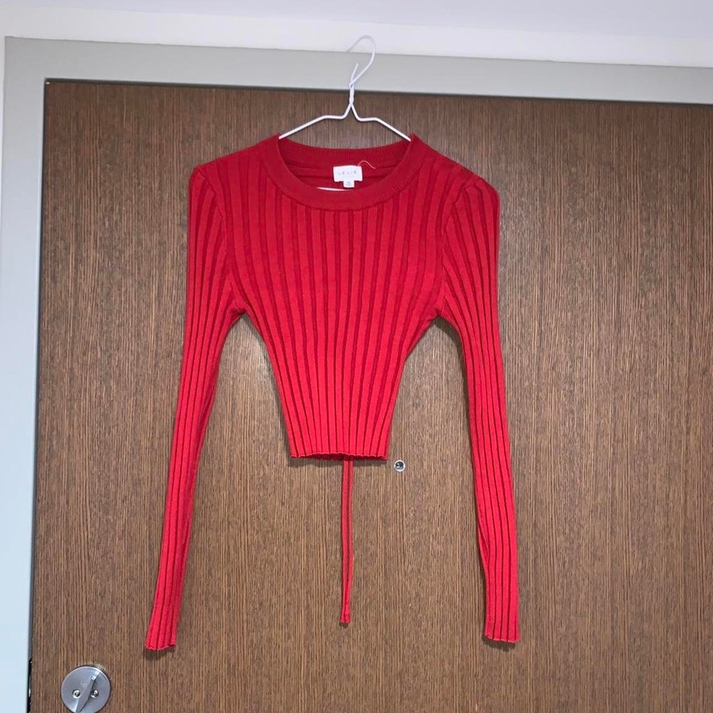 XS Lelis women's open back crop long sleeve Red ribbed